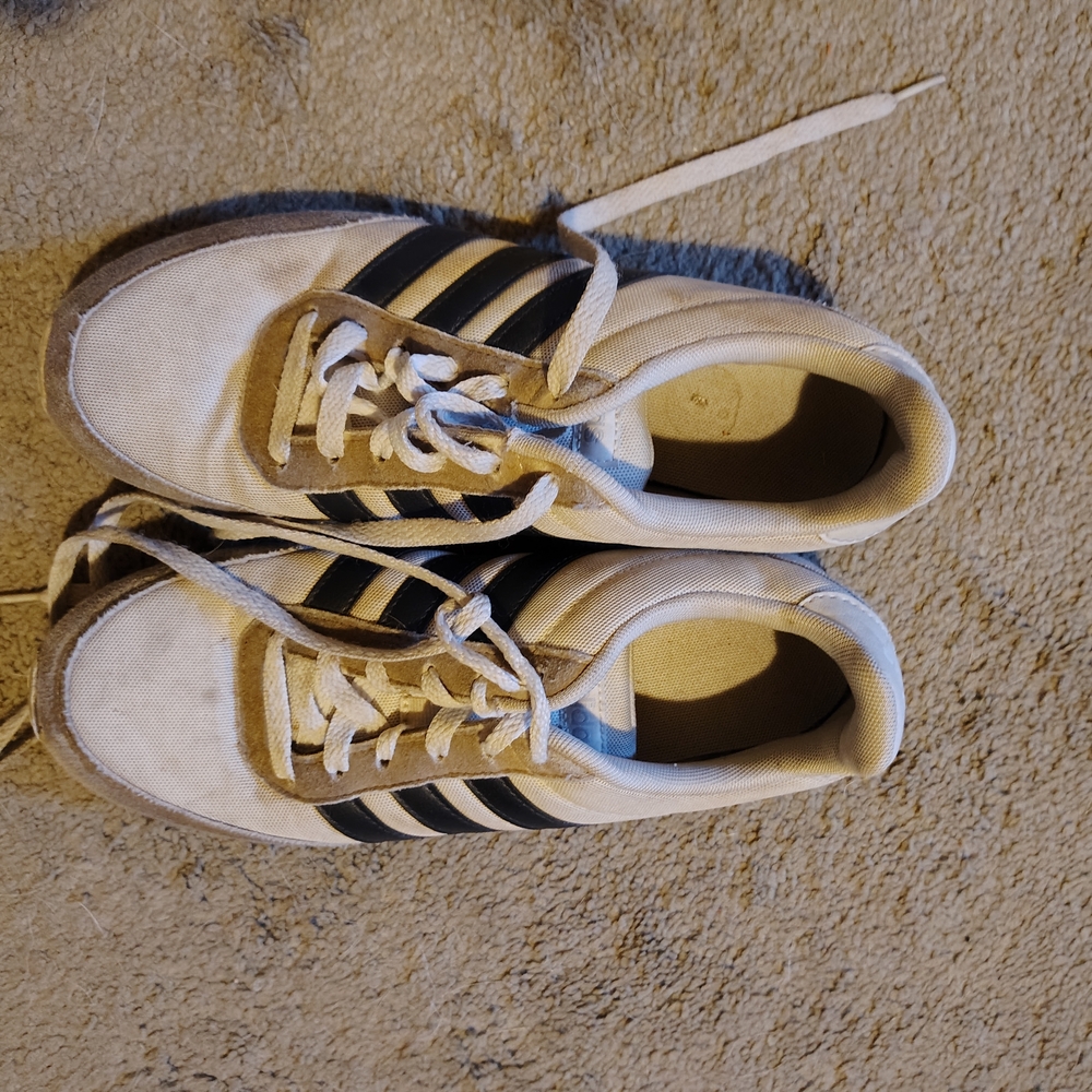 Adidas Men's Classic White and Black Sneakers